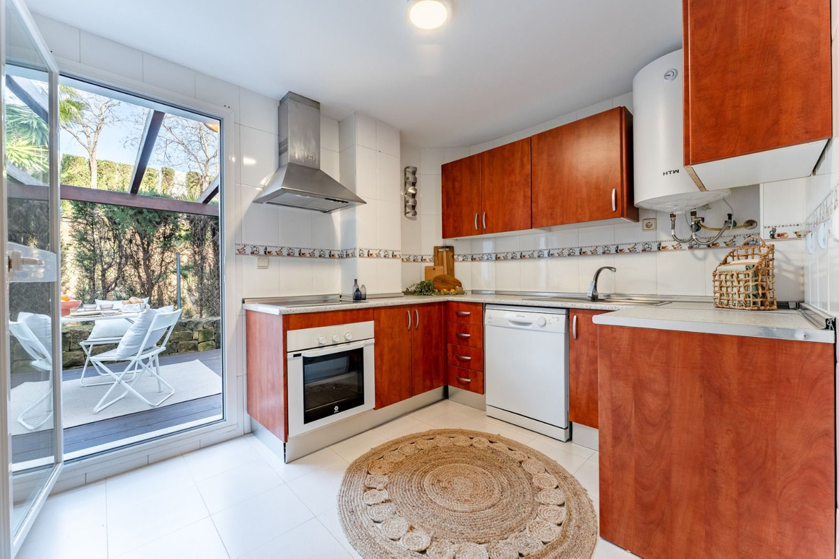 Appartement te koop in Estepona | 3 slaapkamers H5353726