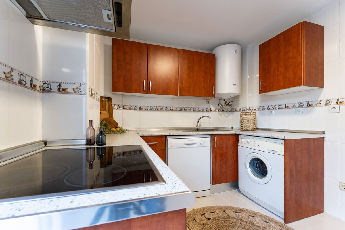 Appartement te koop in Estepona | 3 slaapkamers H5353726