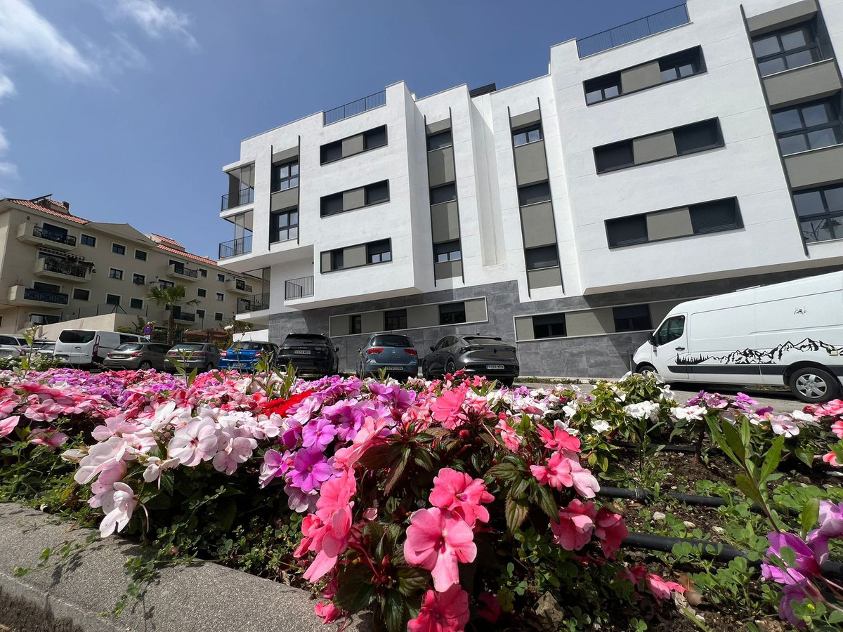 Appartement te koop in Estepona | 2 slaapkamers H5354095