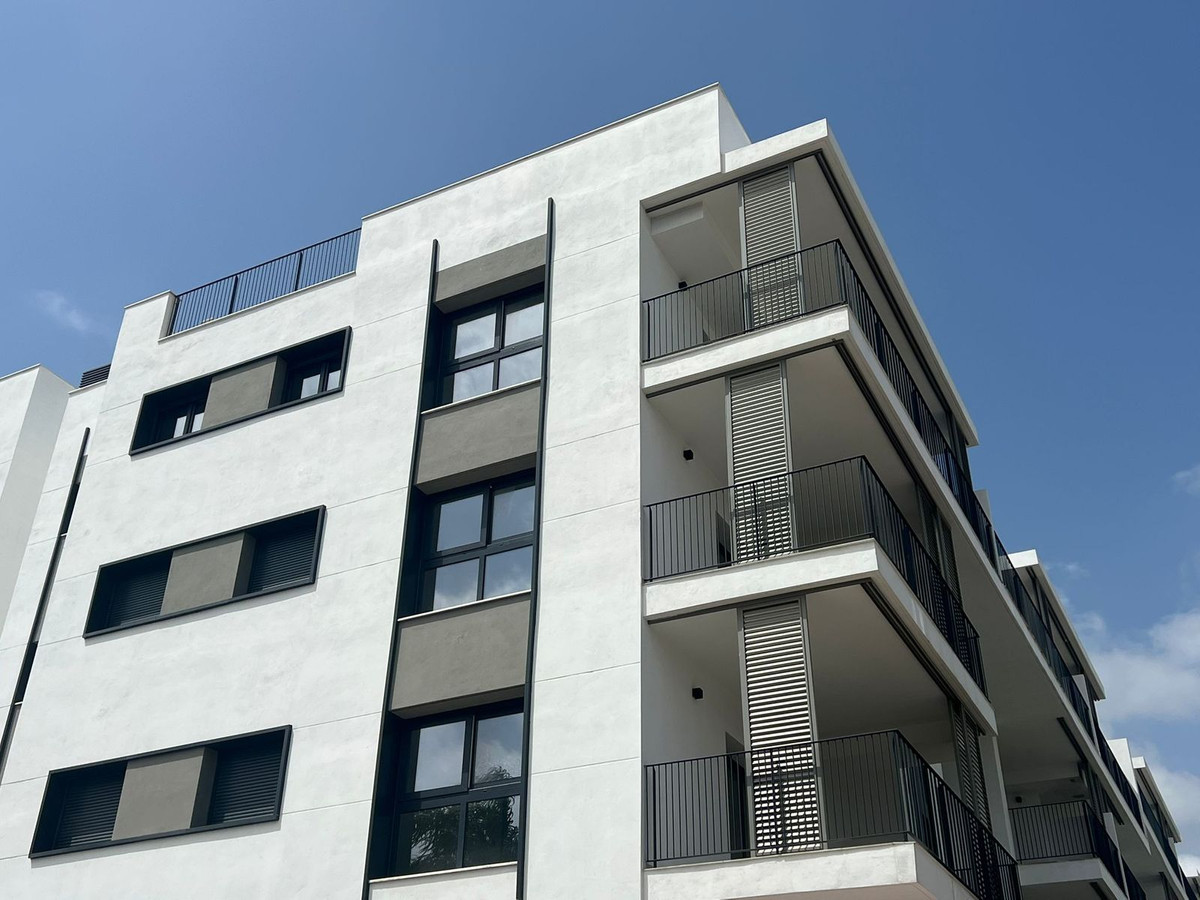 Appartement te koop in Estepona | 2 slaapkamers H5354095