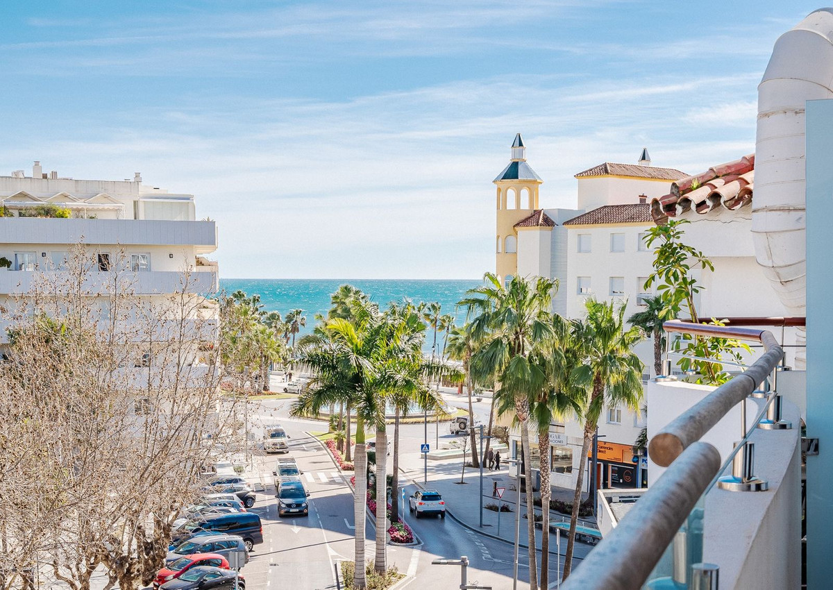 Appartement te koop in Estepona | 2 slaapkamers H5354476