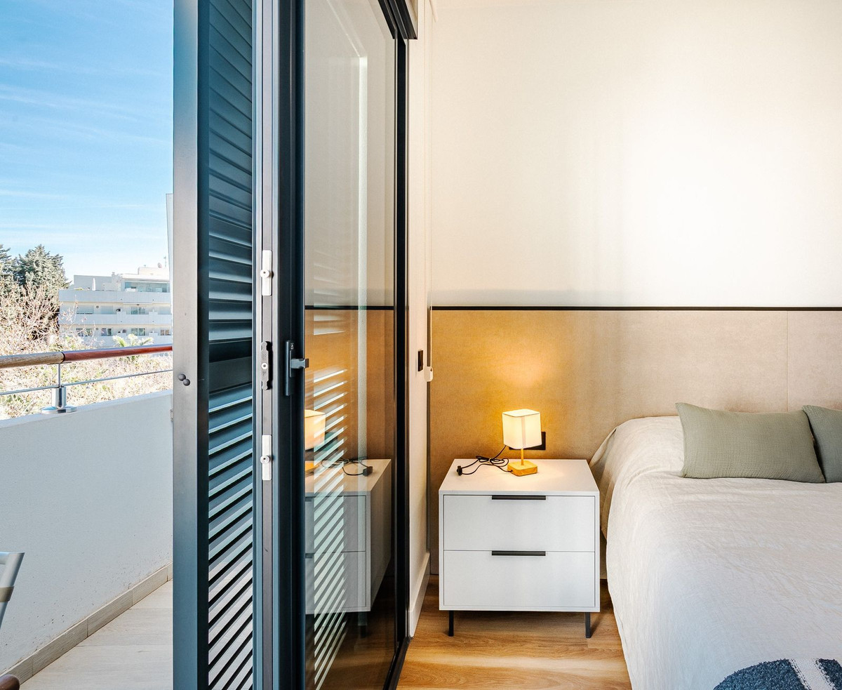 Appartement te koop in Estepona | 2 slaapkamers H5354476