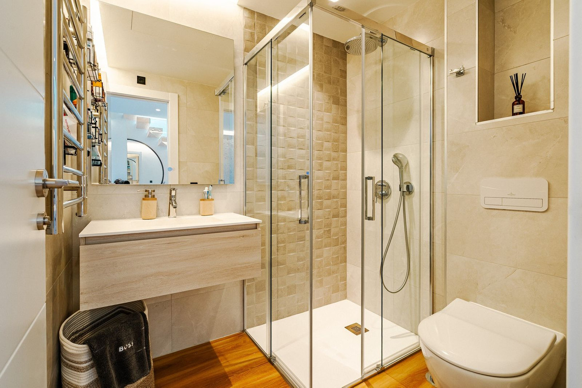 Appartement te koop in Estepona | 2 slaapkamers H5354476