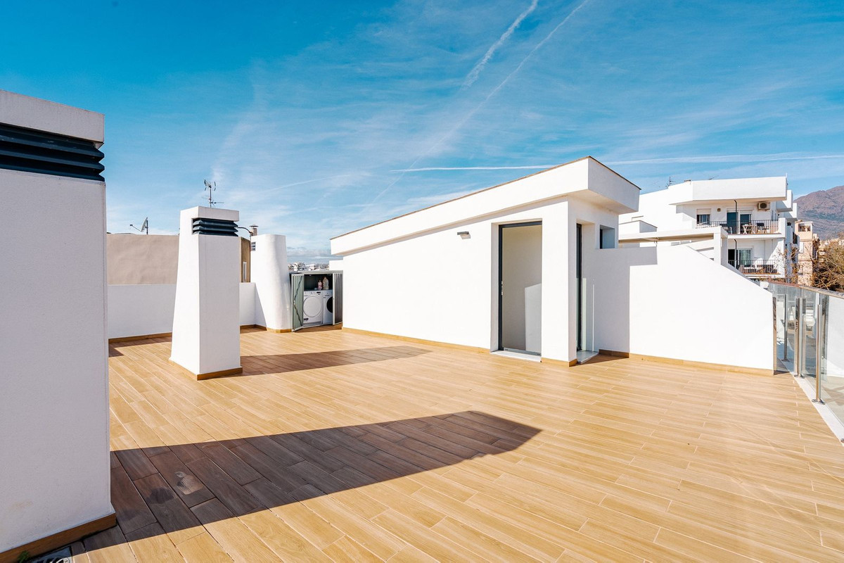 Appartement te koop in Estepona | 2 slaapkamers H5354476