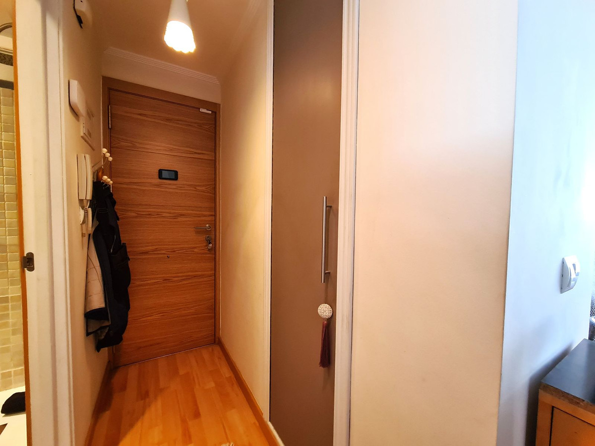 Appartement te koop in Estepona | 1 slaapkamers H5355259