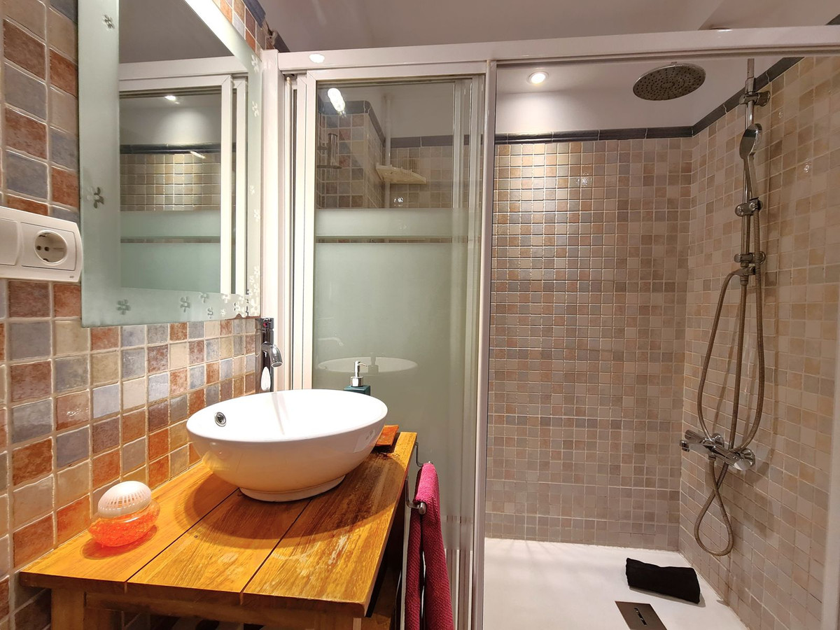 Appartement te koop in Estepona | 1 slaapkamers H5355259