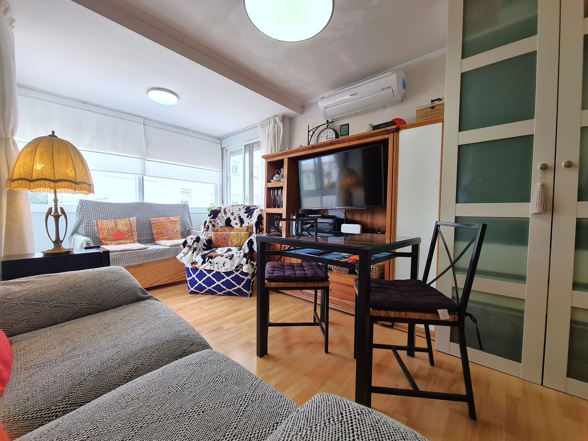 Appartement te koop in Estepona | 1 slaapkamers H5355259