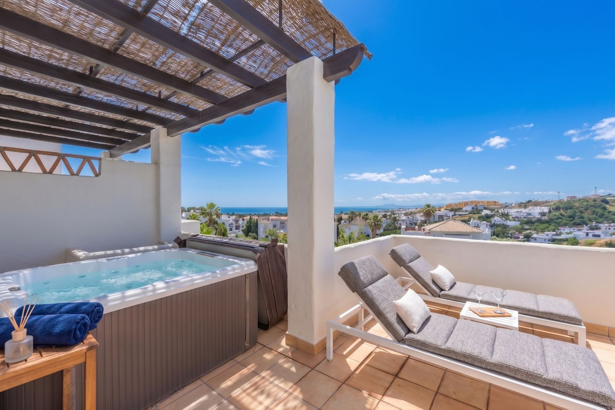 Penthouse te koop in Estepona | 2 slaapkamers H5355286