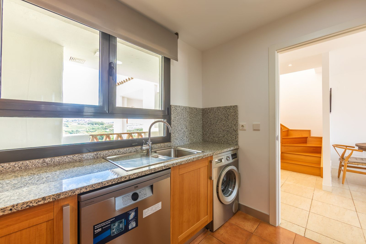 Penthouse te koop in Estepona | 2 slaapkamers H5355286