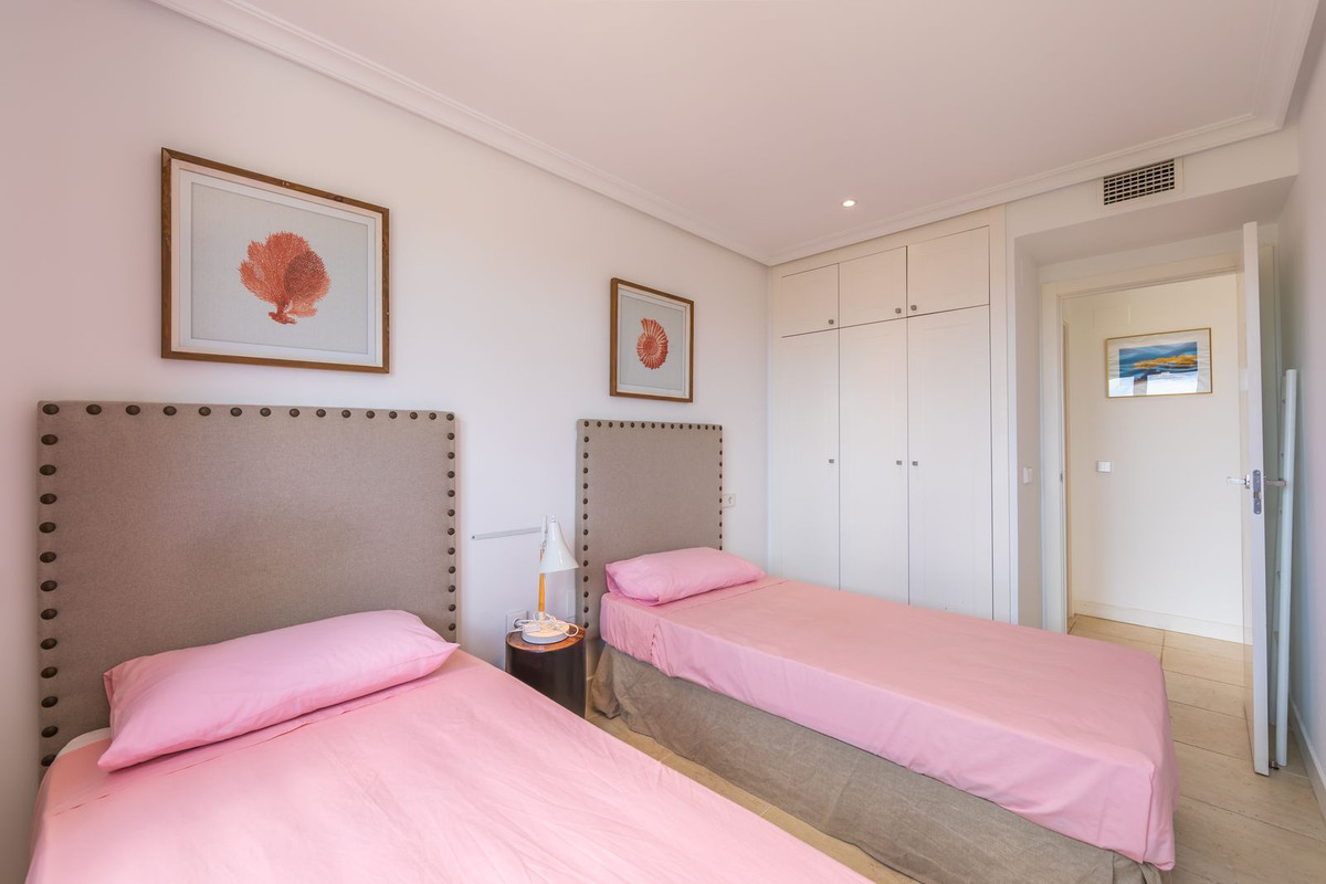 Penthouse te koop in Estepona | 2 slaapkamers H5355286