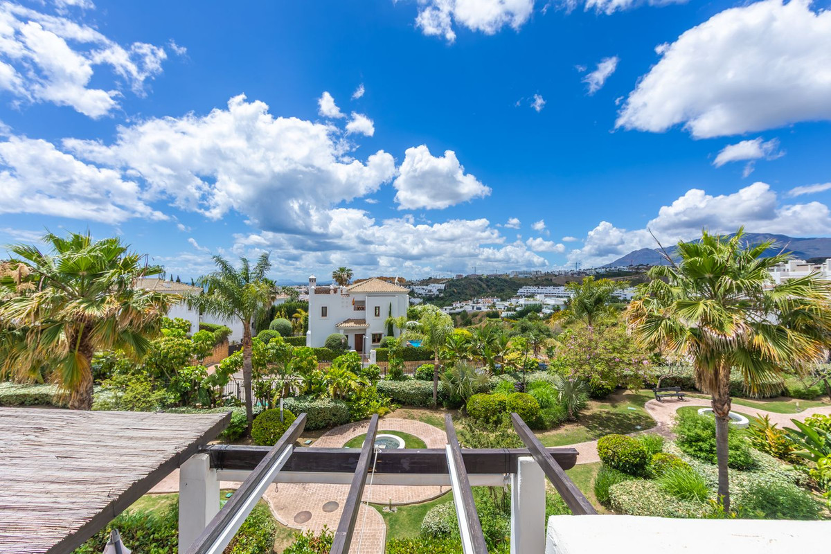 Penthouse te koop in Estepona | 2 slaapkamers H5355286