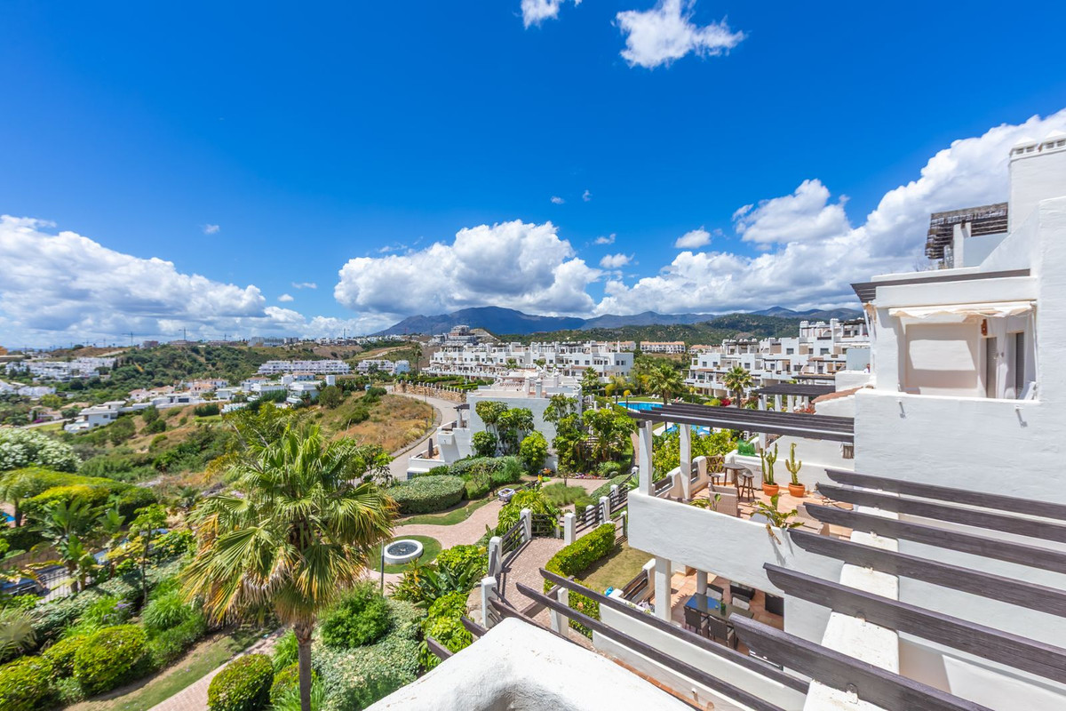 Penthouse te koop in Estepona | 2 slaapkamers H5355286