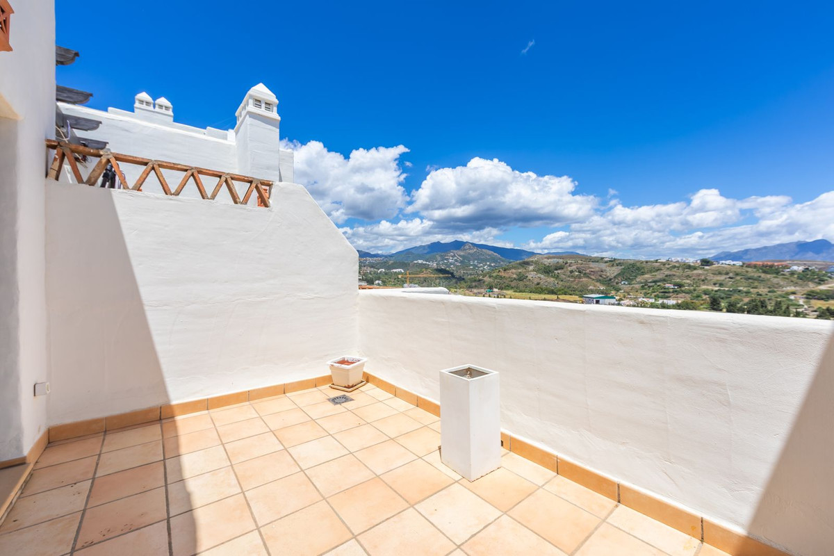 Penthouse te koop in Estepona | 2 slaapkamers H5355286