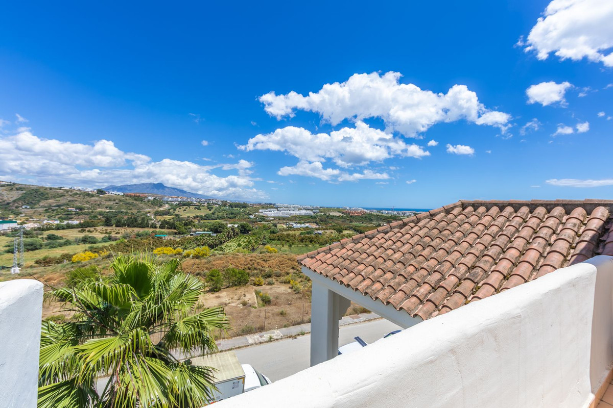 Penthouse te koop in Estepona | 2 slaapkamers H5355286