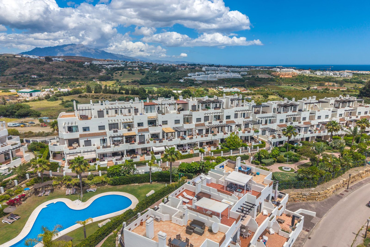Penthouse te koop in Estepona | 2 slaapkamers H5355286