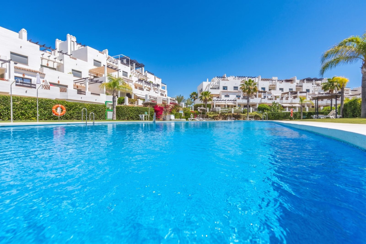 Penthouse te koop in Estepona | 2 slaapkamers H5355286