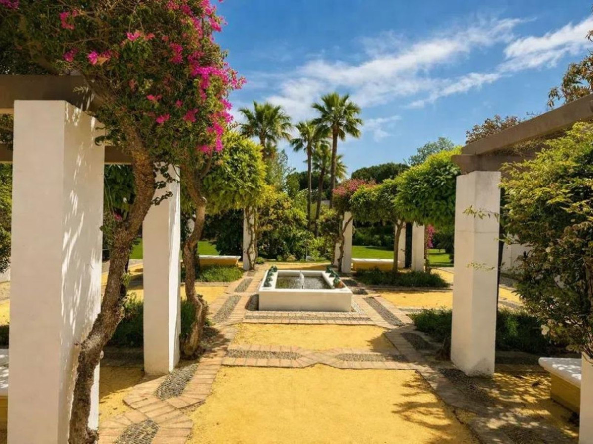 Appartement te koop in Estepona | 2 slaapkamers H5356297