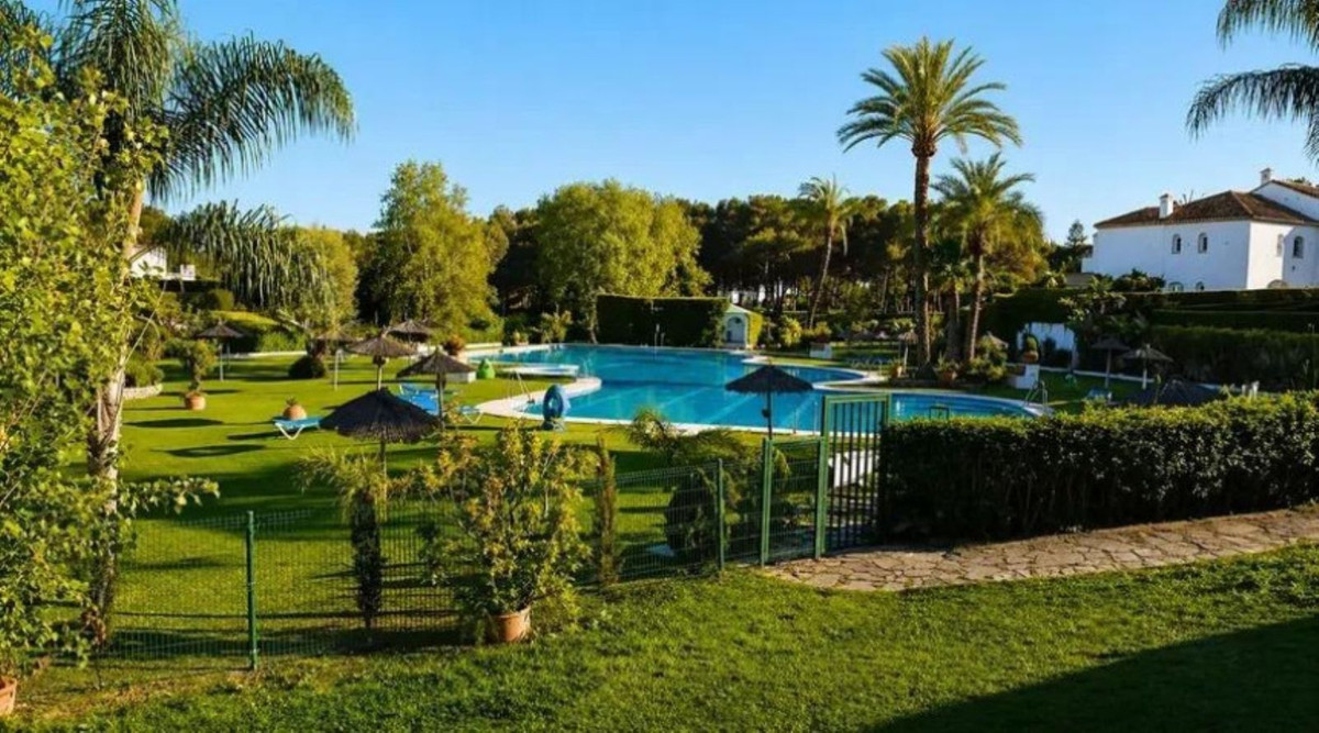 Appartement te koop in Estepona | 2 slaapkamers H5356297