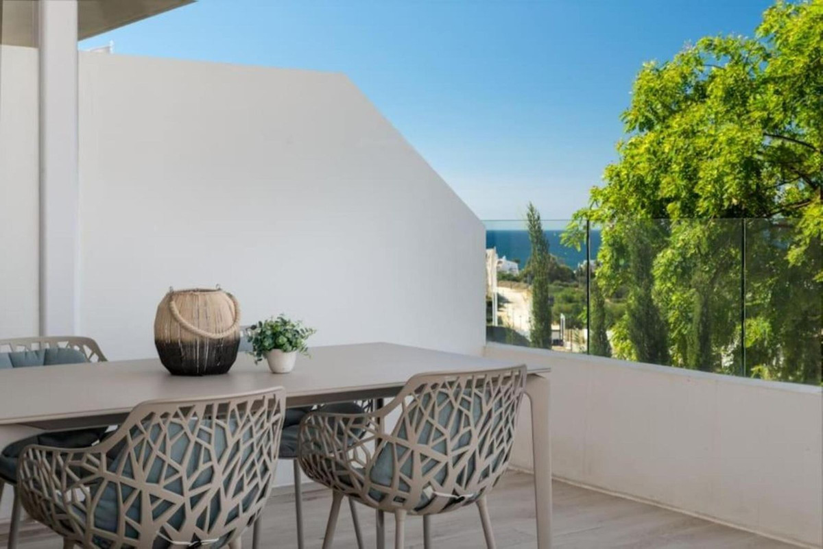 Appartement te koop in Estepona | 2 slaapkamers H5356426