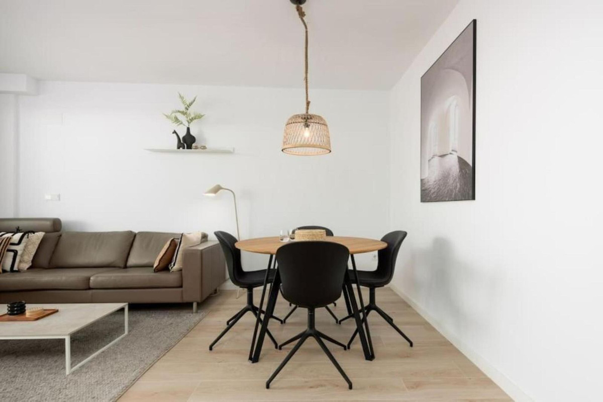 Appartement te koop in Estepona | 2 slaapkamers H5356426