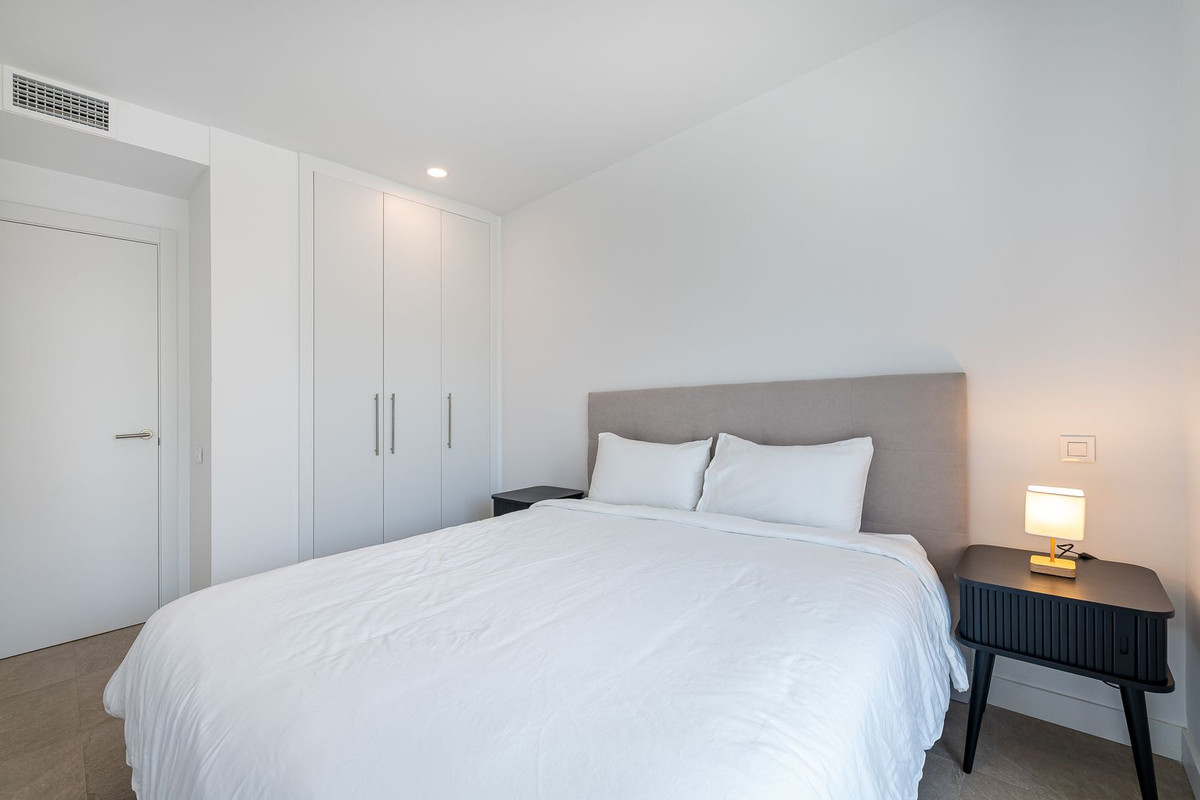 Appartement te koop in Estepona | 3 slaapkamers H5356684