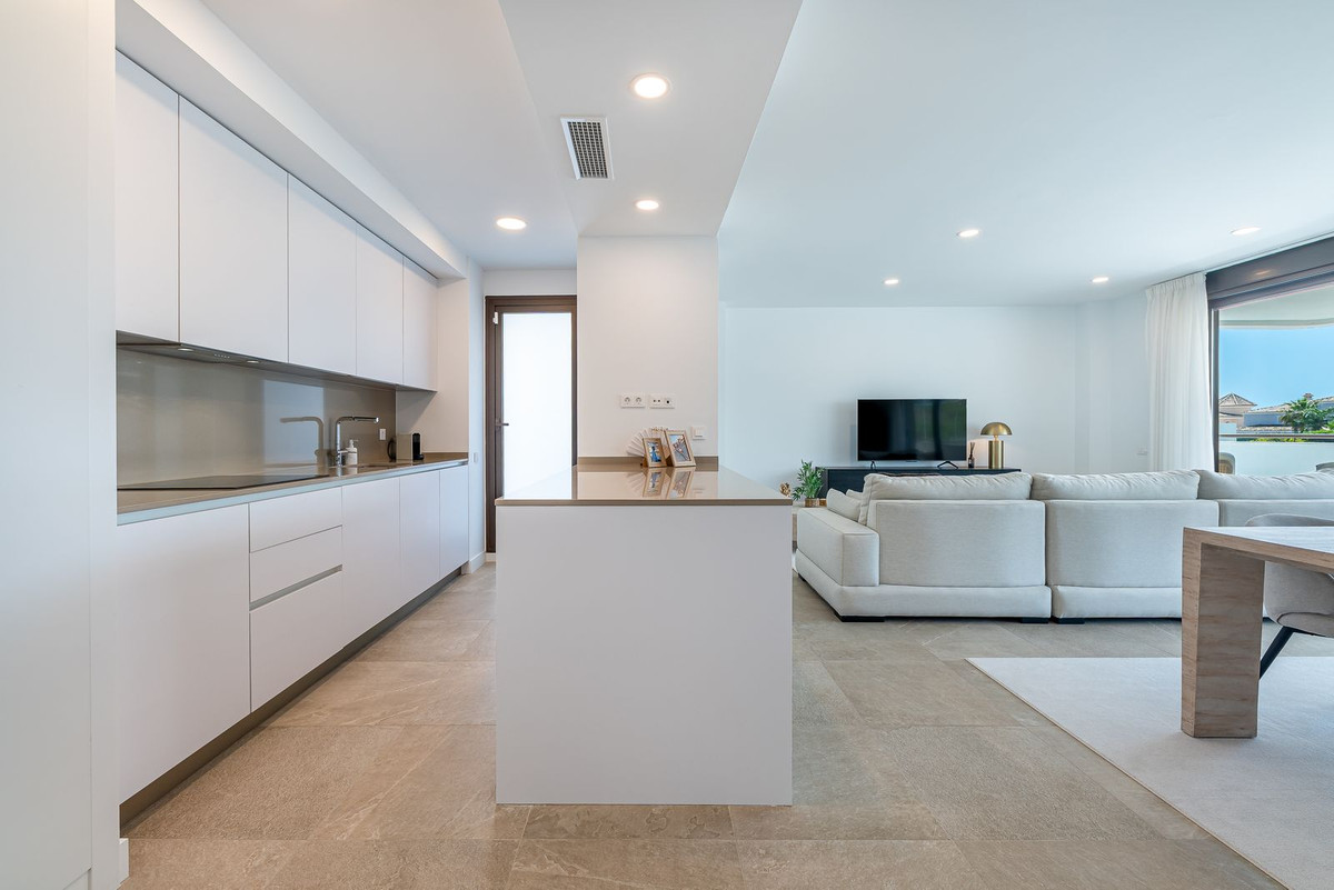 Appartement te koop in Estepona | 3 slaapkamers H5356684