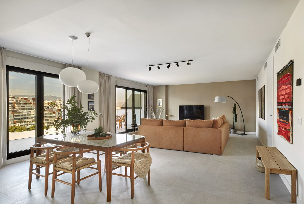 Appartement te koop in Estepona | 3 slaapkamers H5356903