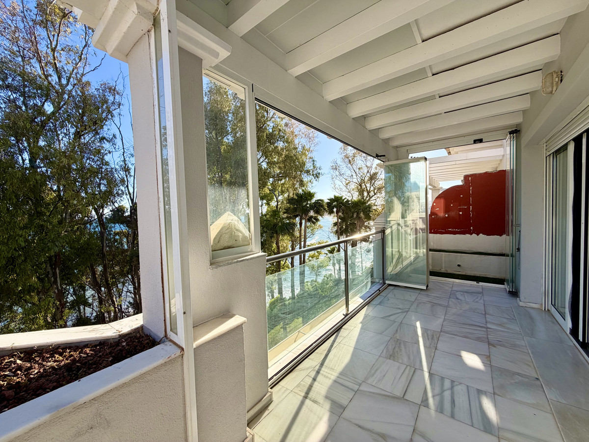 Appartement te koop in Estepona | 2 slaapkamers H5357059