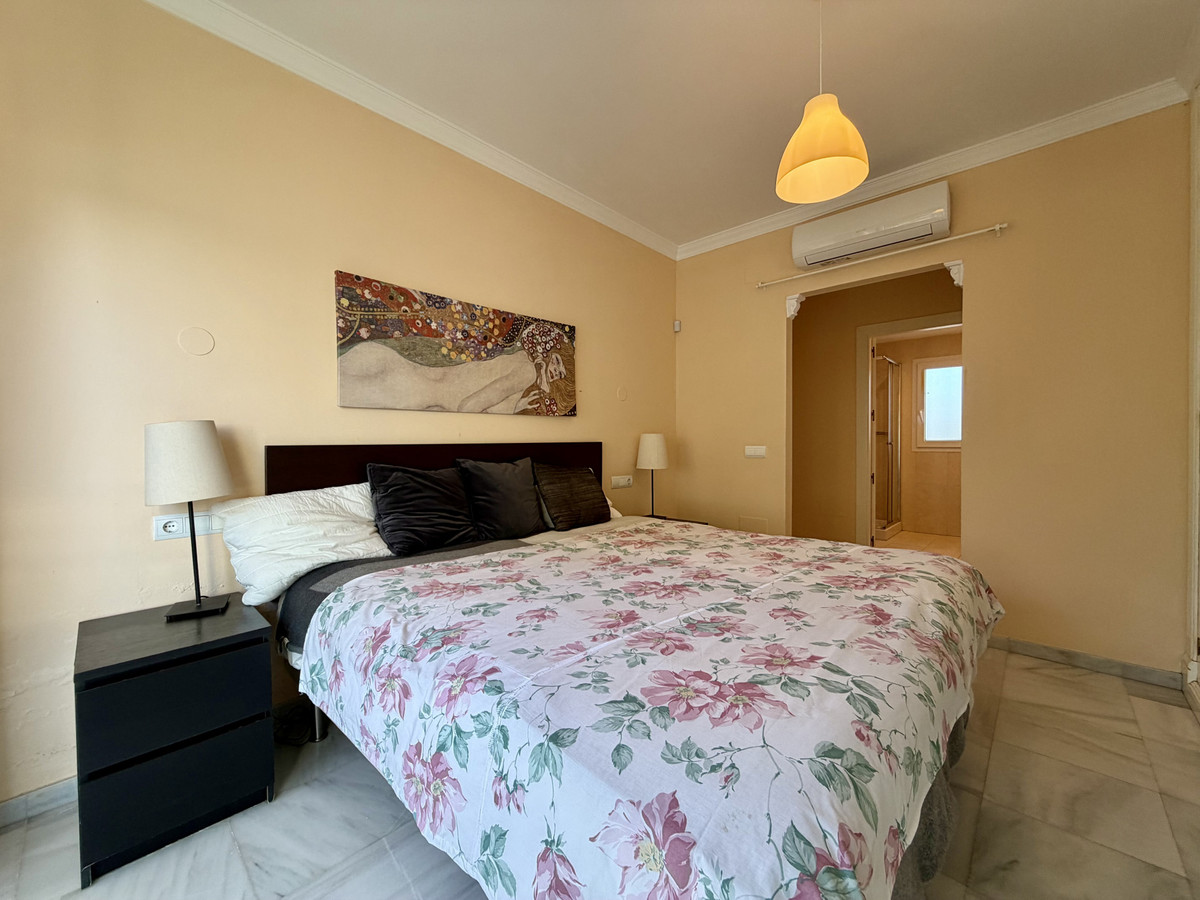 Appartement te koop in Estepona | 2 slaapkamers H5357059