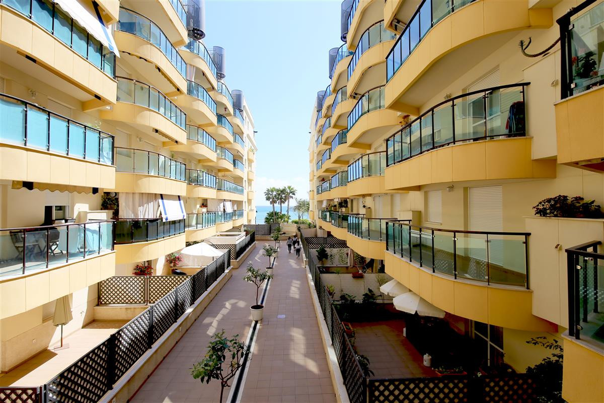 Appartement te koop in Estepona | 1 slaapkamers H5357113