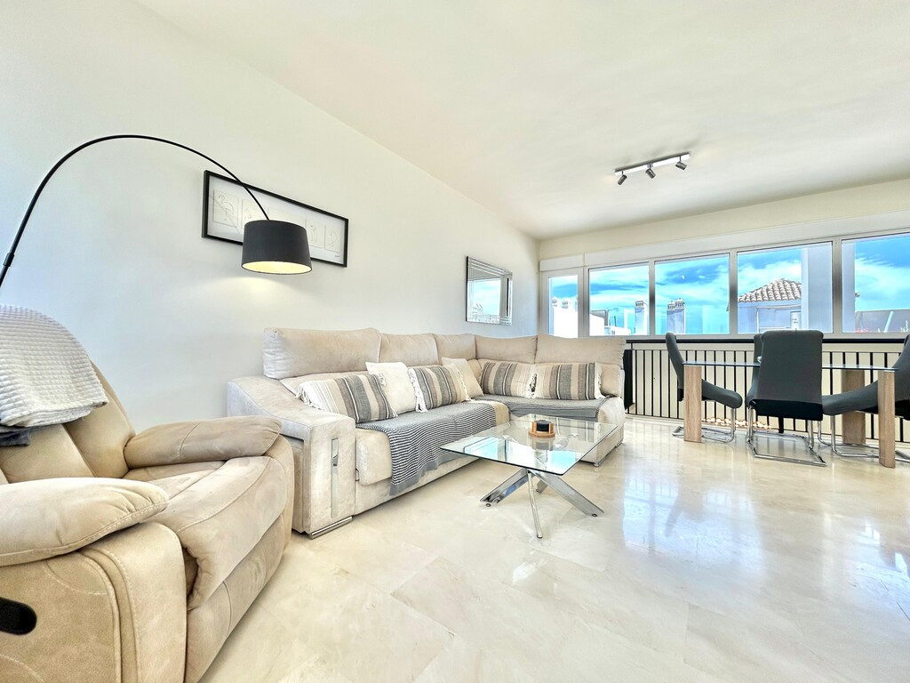 Appartement te koop in Estepona | 2 slaapkamers H5357155