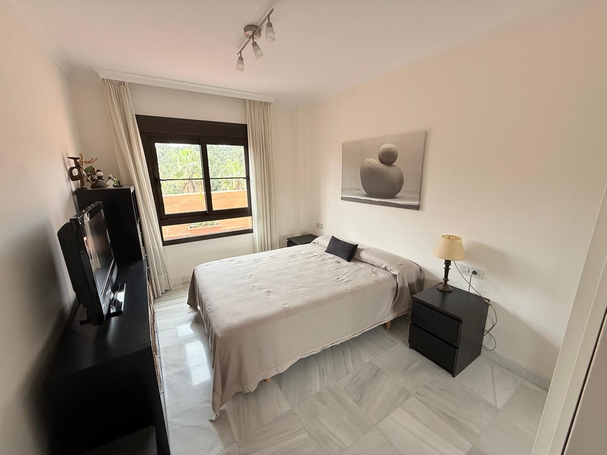 Appartement te koop in Estepona | 4 slaapkamers H5357257