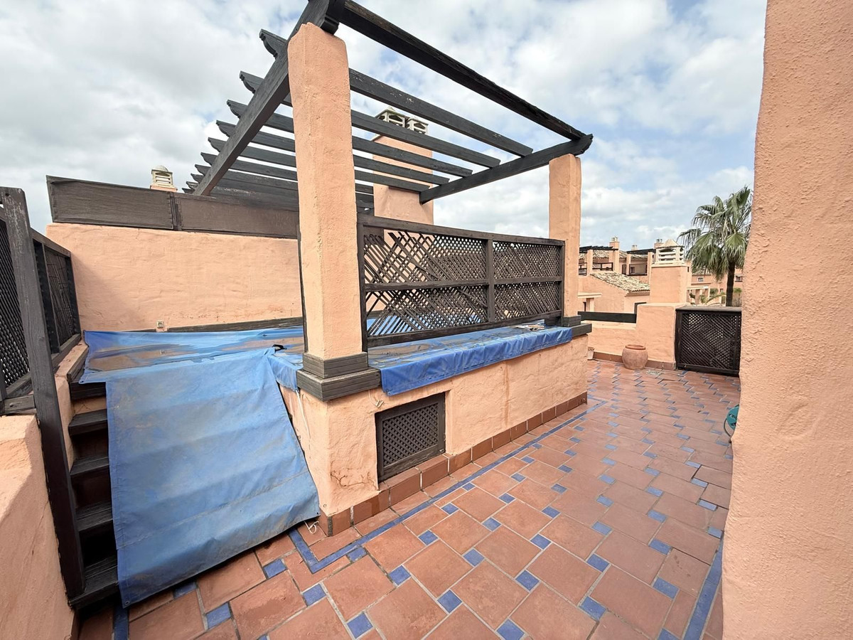 Appartement te koop in Estepona | 4 slaapkamers H5357257