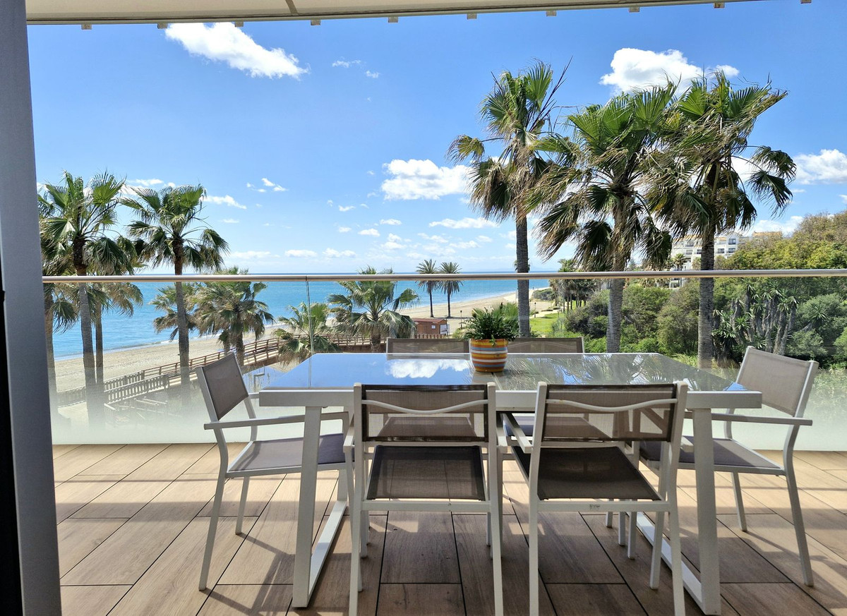 Appartement te koop in Estepona | 3 slaapkamers H5357503
