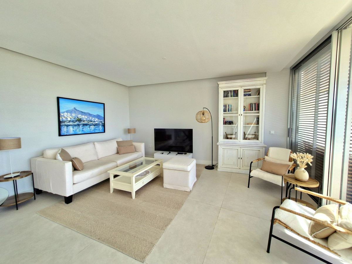 Appartement te koop in Estepona | 3 slaapkamers H5357503