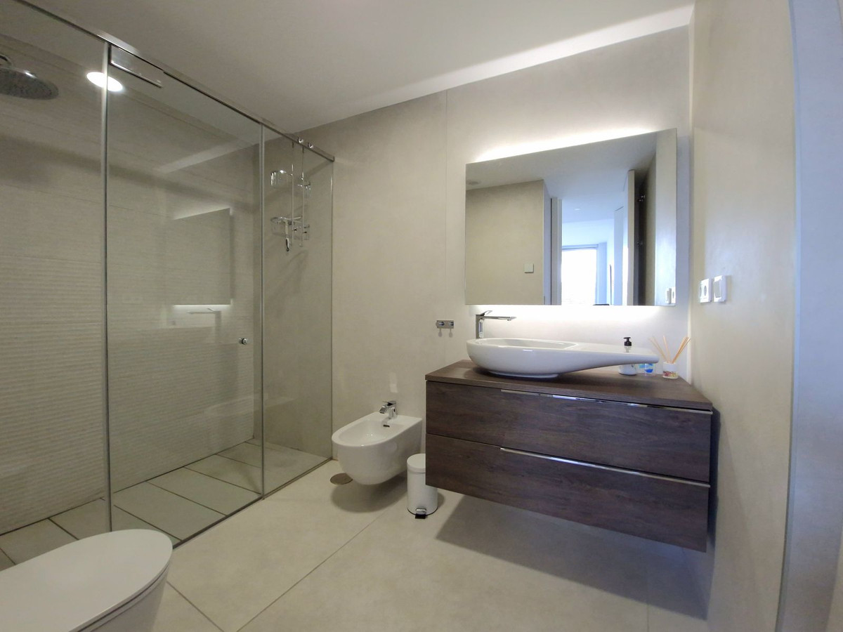 Appartement te koop in Estepona | 3 slaapkamers H5357503