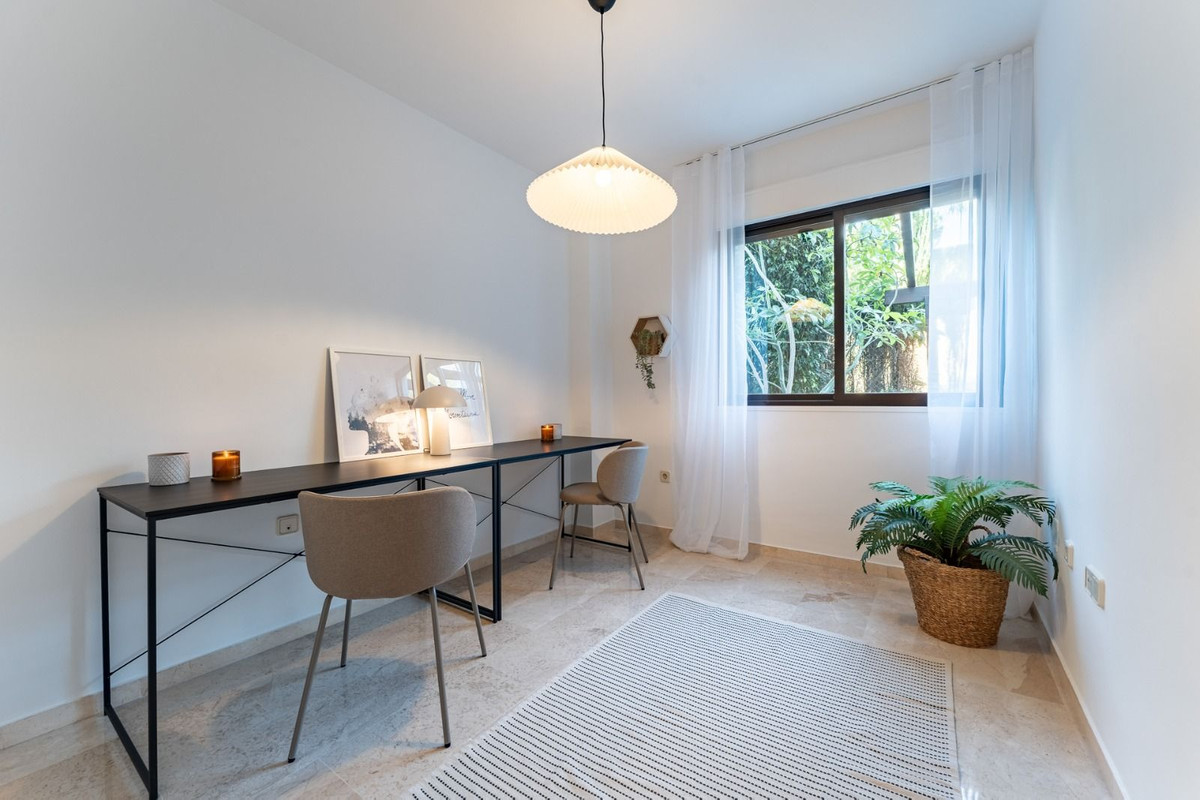 Appartement te koop in Estepona | 3 slaapkamers H5358418