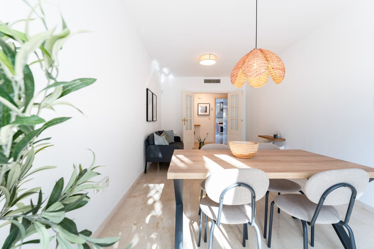 Appartement te koop in Estepona | 3 slaapkamers H5358418