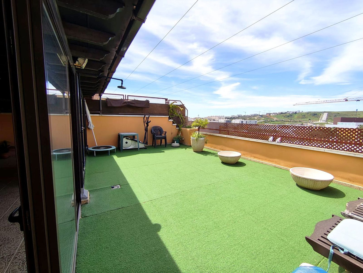Penthouse te koop in Estepona | 4 slaapkamers H5358433