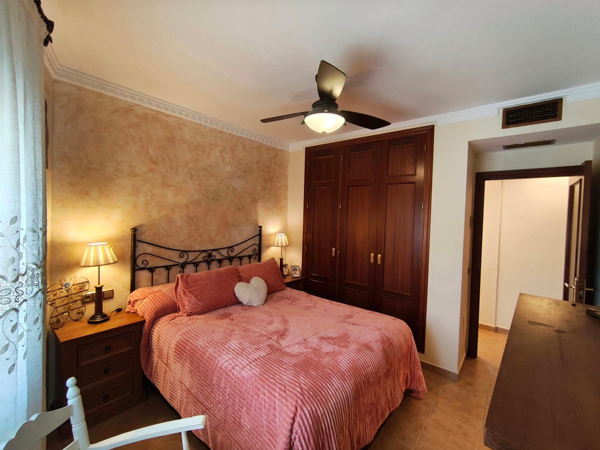 Penthouse te koop in Estepona | 4 slaapkamers H5358433