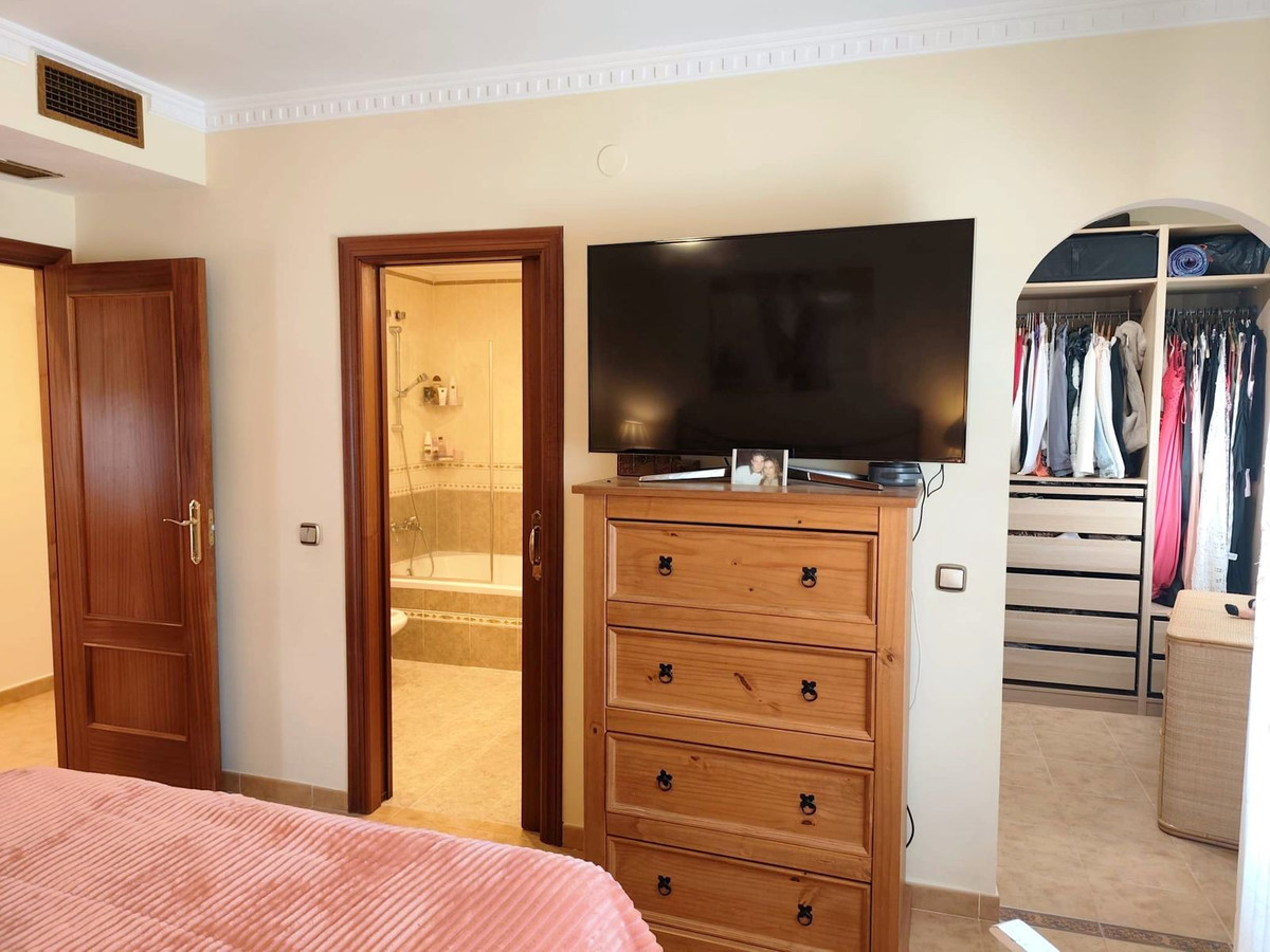 Penthouse te koop in Estepona | 4 slaapkamers H5358433