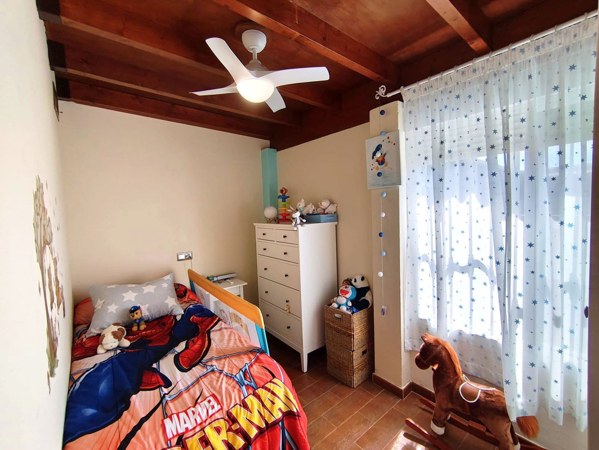 Penthouse te koop in Estepona | 4 slaapkamers H5358433