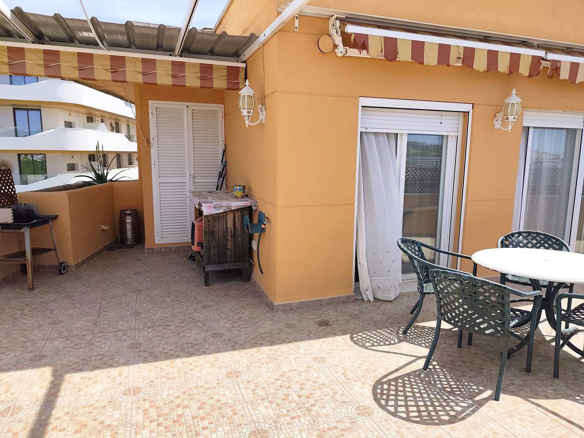 Penthouse te koop in Estepona | 4 slaapkamers H5358433