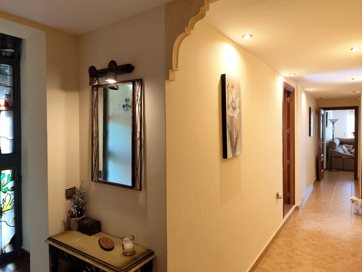 Penthouse te koop in Estepona | 4 slaapkamers H5358433