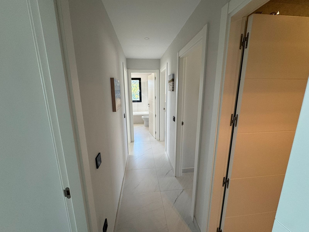 Appartement te koop in Estepona | 4 slaapkamers H5359306