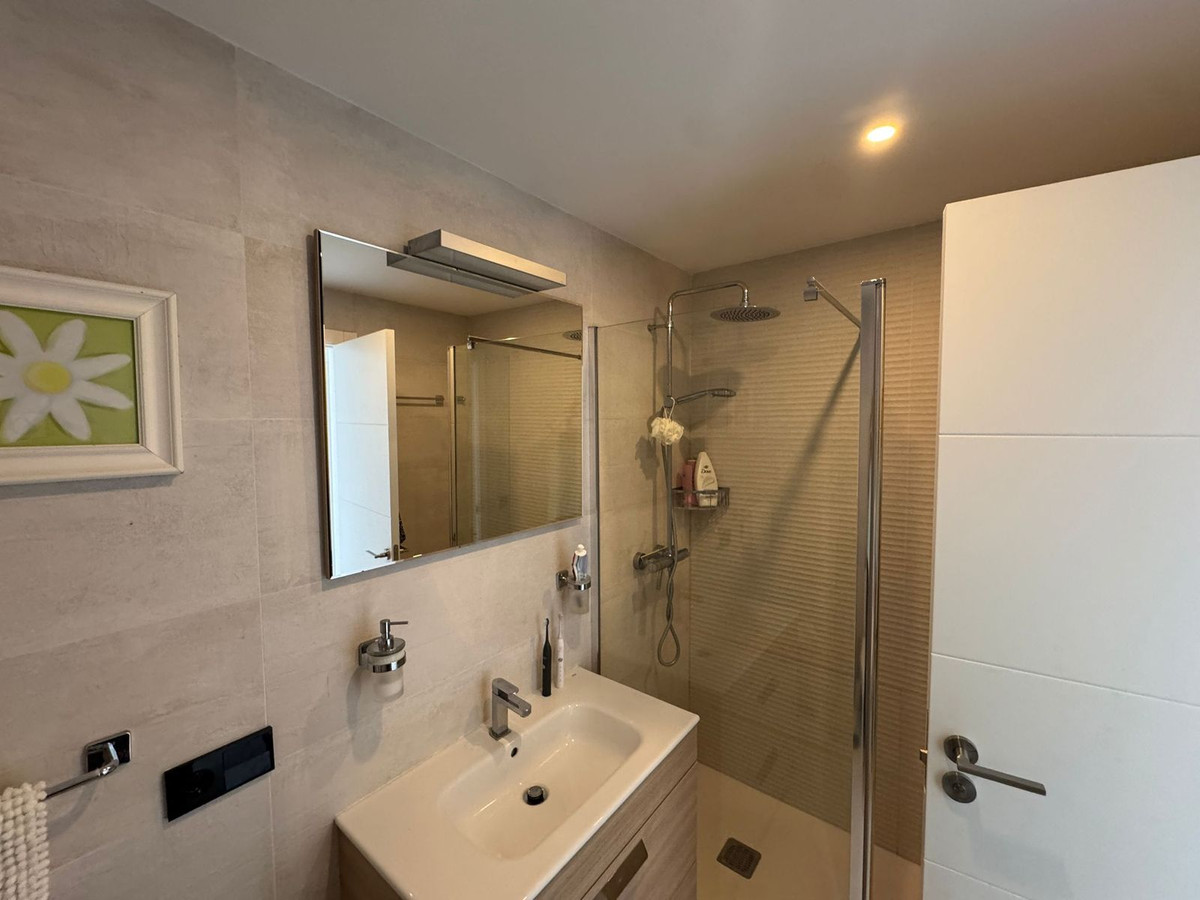 Appartement te koop in Estepona | 4 slaapkamers H5359306