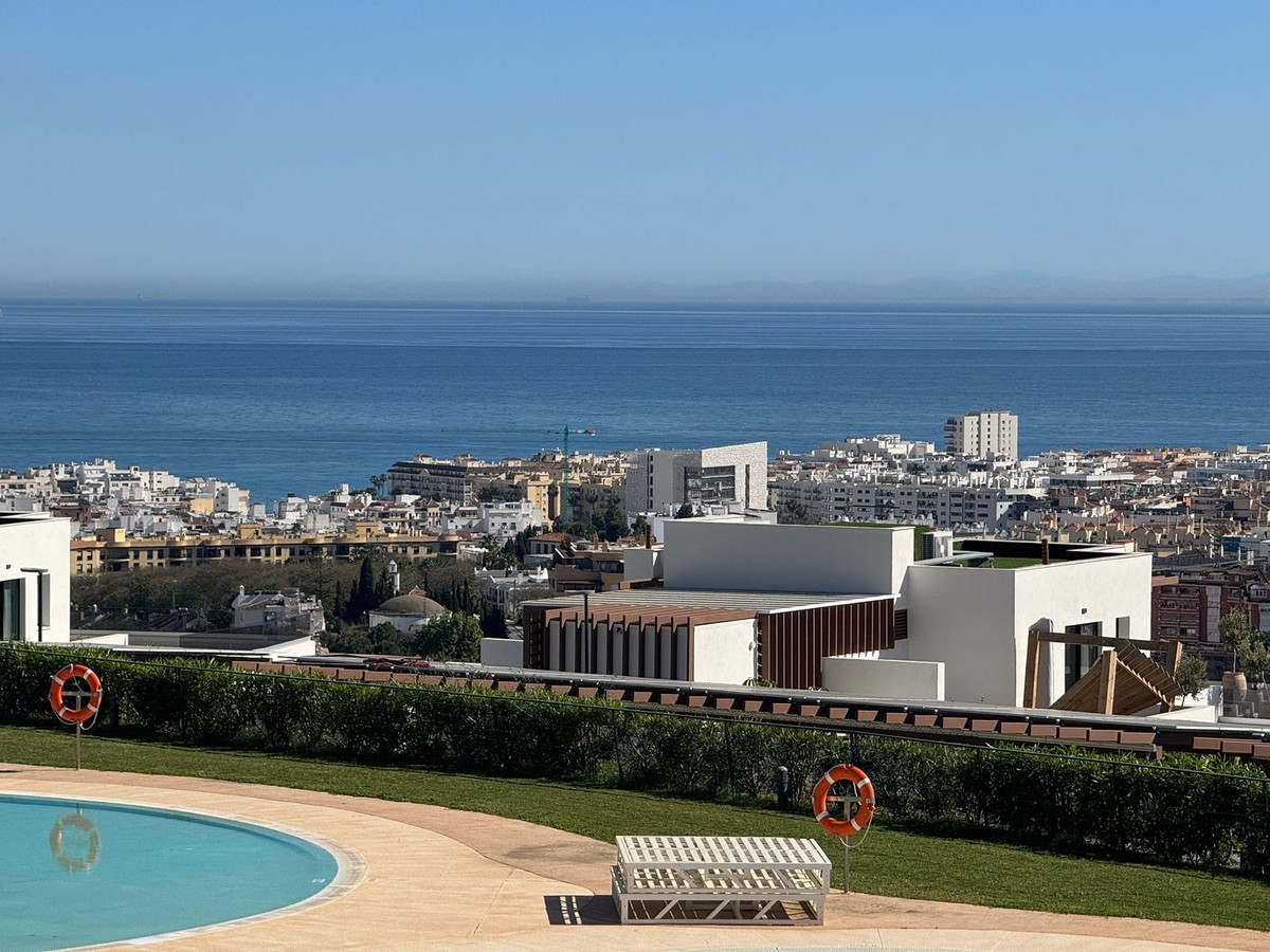 Appartement te koop in Estepona | 4 slaapkamers H5359306