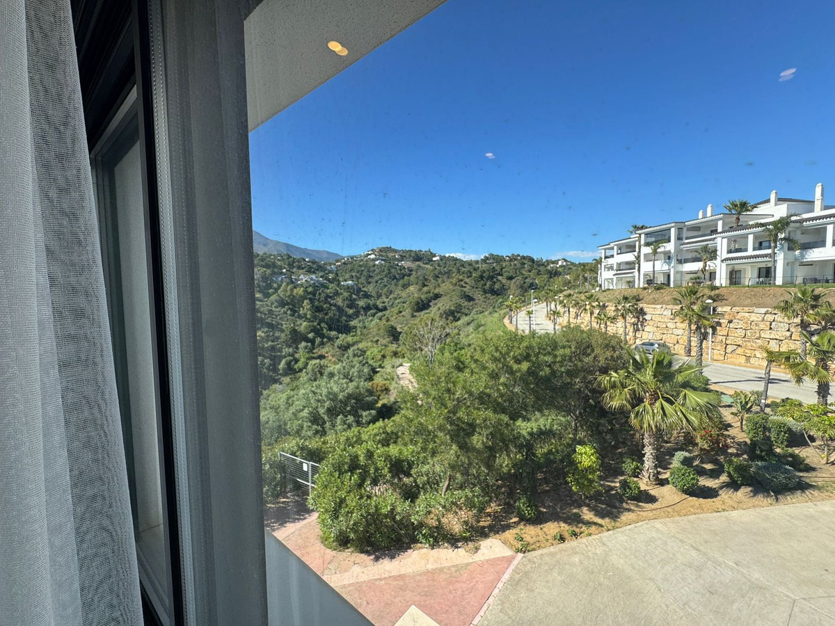 Appartement te koop in Estepona | 4 slaapkamers H5359306