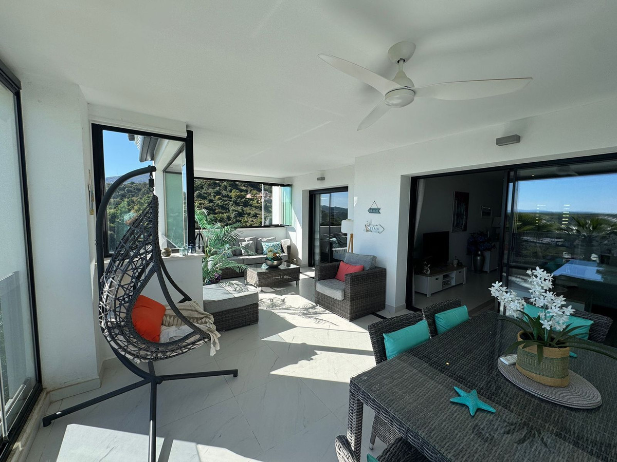 Appartement te koop in Estepona | 4 slaapkamers H5359306