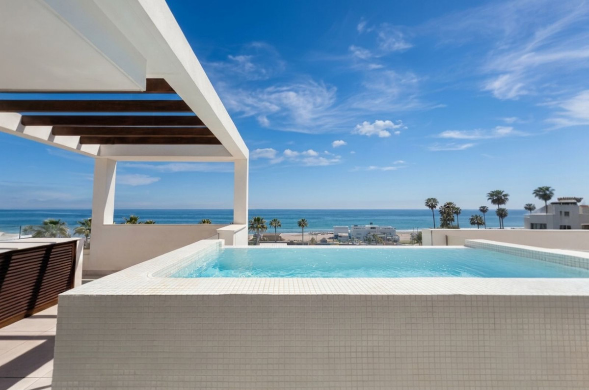 Appartement te koop in Estepona | 3 slaapkamers H5359384